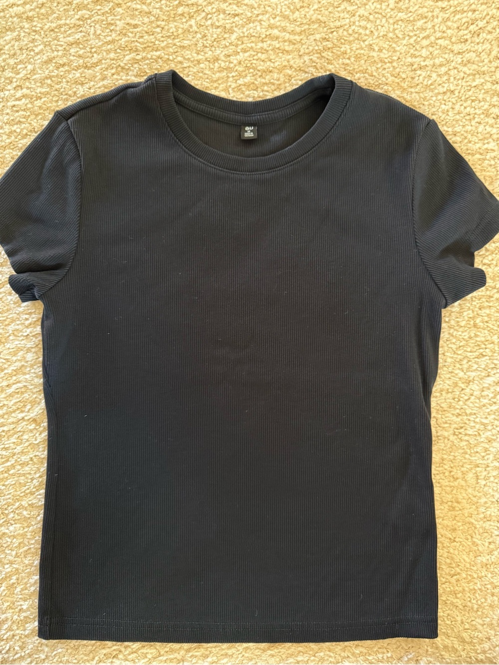 Lot of 3 GU Black cropped Tee / Tank Tops